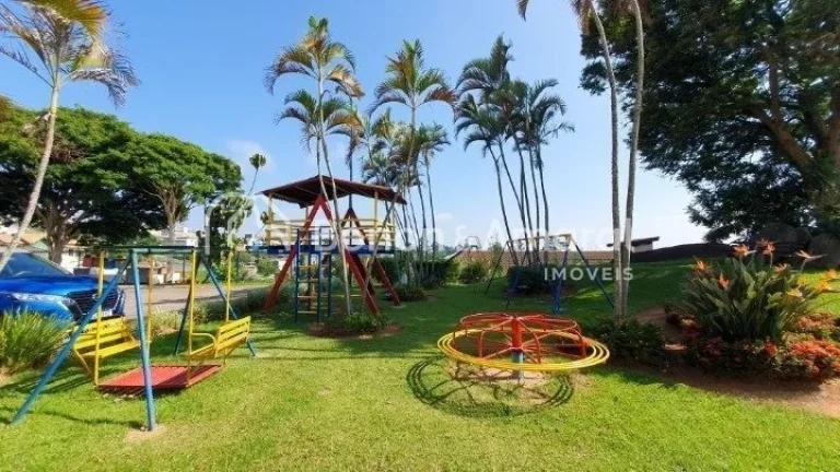 Imagem Localizada em um dos condomínios mais desejados da cidade, essa residência oferece exclusividade, ...