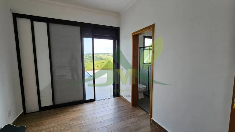 Imagem Chácara com Vista Deslumbrante para a Represa em Piracaia-SP
