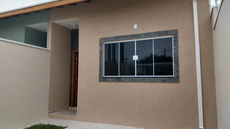 Imagem Casa com 2 dormitórios à venda, 70 m² por R$ 295.000,00 - Residencial Estoril - Taubaté/SP