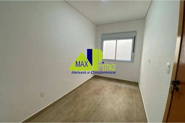 Imagem Imperdível: Casa à venda na Vila Salete, São Paulo-SP, com 3 suítes, 2 salas e 4 vagas de garagem!