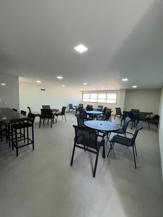 Imagem Apartamento Alto Padrão, 03 Quartos, 01 Suite, 02 Vagas de Garagem, Area de Lazer, Praia do Morro, Guarapari - ES