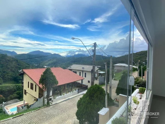 Casa à venda, 216 m² por R$ 800.000,00 - Albuquerque - Teresópolis/RJ