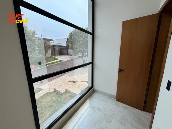 Imagem Casa em Condomínio à Venda em Ribeirão Preto-SP - 3 Quartos, 1 Suíte, 4 Banheiros, 4 Vagas - 164,00 m²
