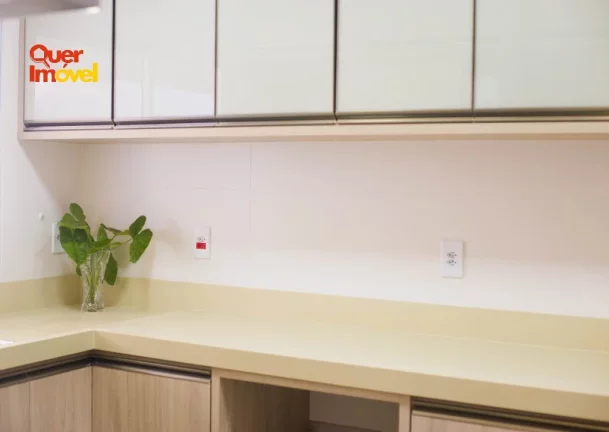 Imagem Casa em Condomínio à Venda em Ribeirão Preto-SP - 3 Quartos, 1 Suíte, 2 Salas, 3 Banheiros, 2 Vagas, 190,54m².