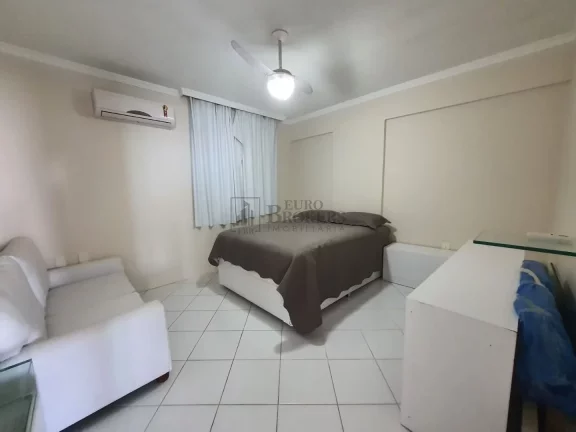Imagem Apartamento Frente Mar à venda no Centro de Balneário Camboriú/SC