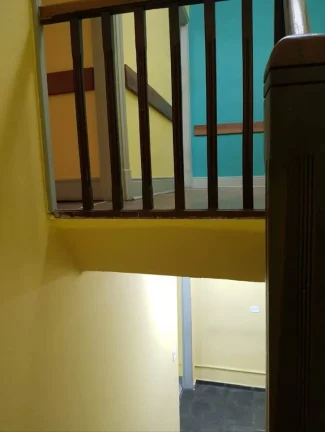 Imagem Casa Comercial - 148M², 5 Salas, 2 Banheiros, Terraço Fechado.