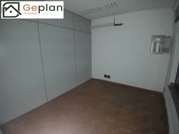 Imagem Excelente Sobrado para fins comerciais, 2 Salas, 2 Salões, 5 vagas 200m