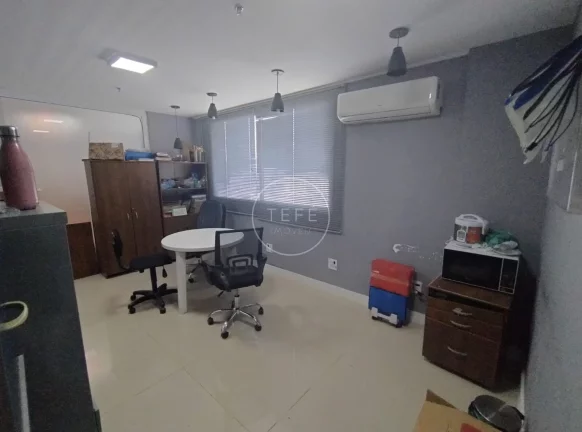 Imagem SALA COMERCIAL UNIFICADA com 39m² no Madureira Office Park