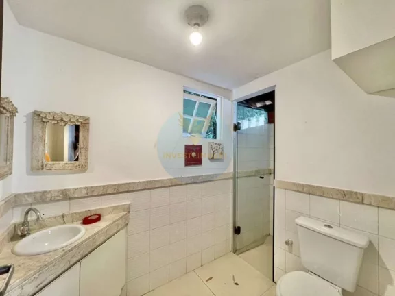 Imagem Casa em Condomínio a Venda no bairro Granja Viana - Carapicuíba, SP