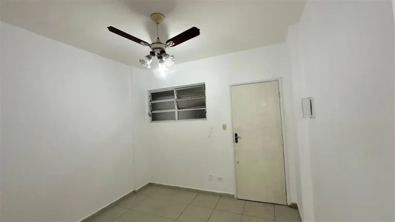 Imagem APARTAMENTO COM 32.3 m² - AVIAÇÃO - PRAIA GRANDE SP