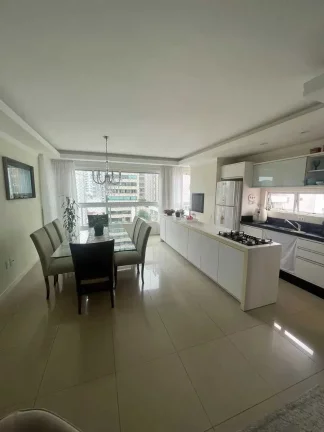 Imagem Apartamento com 3 suítes sendo 2 demi e 2 vagas de garagem em Balneário Camboriú/SC