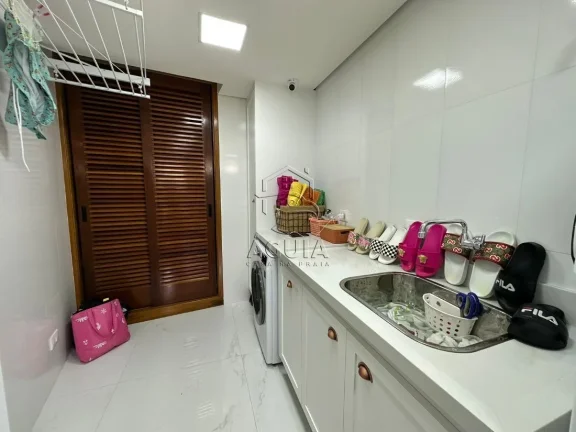 Imagem Belíssimo apartamento a venda na praia do Tenório em Ubatuba!