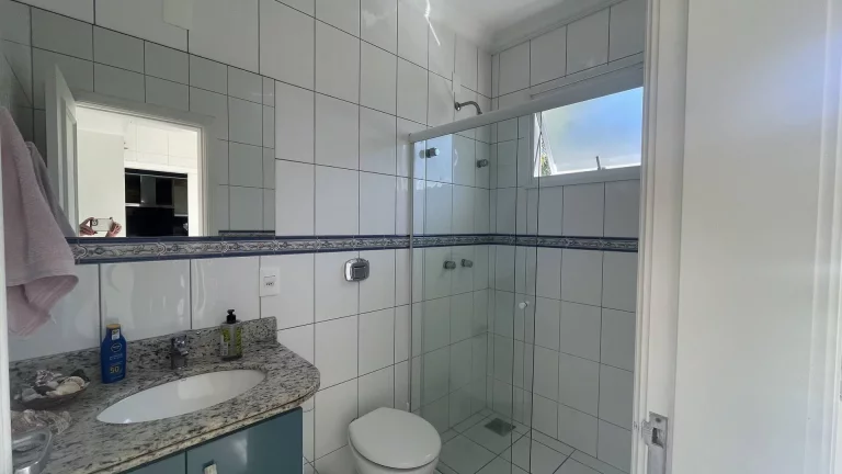 Imagem Casa 3 dormitórios Cacupé Condominio fechado