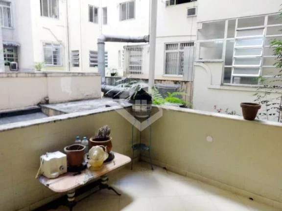 Imagem APARTAMENTO TIPO CASA XAVIER DA SILVEIRA PREDIO ANTIGO A DECOR,VAGA.