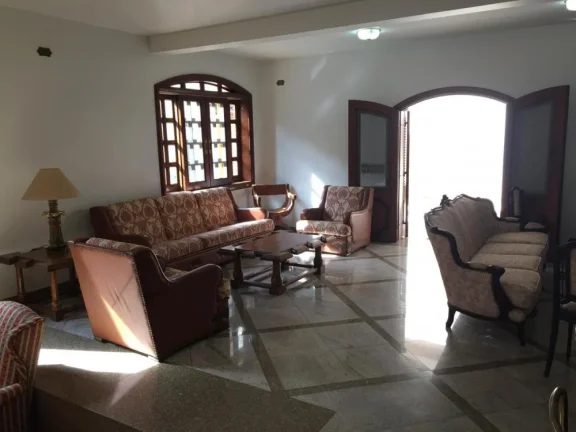 Imagem Casa no Res. Alpha 6 - 572m²
