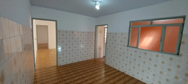 Imagem Casa à venda excelente oportunidade de negócio - Área útil 138 m2 com 2 dormitórios - 1 vaga - Vila