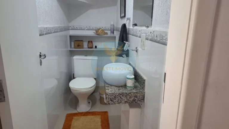 Imagem Casa junto ao Parque Cemucam e o Melhor da Granja Viana