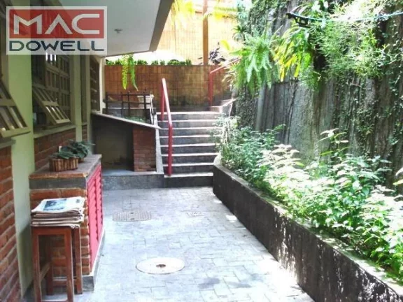 Imagem Casa de 350 m² / 4 quartos - VENDA - Laranjeiras /RJ