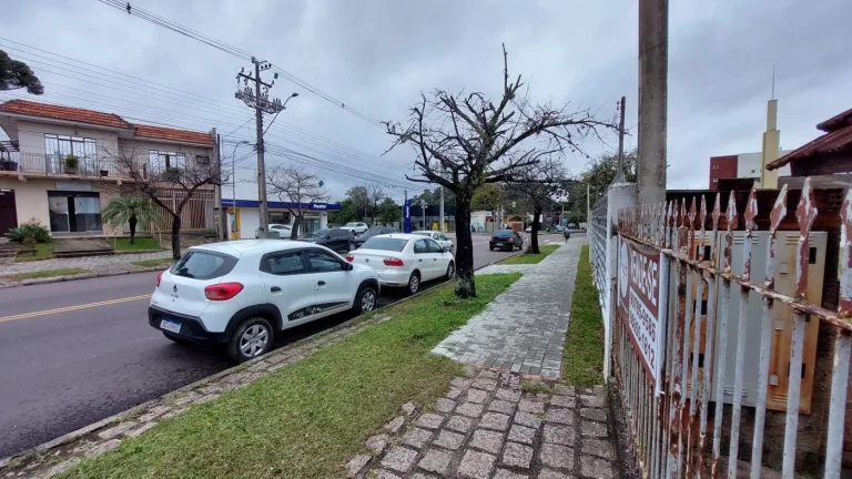 Imagem Terreno comercial na Av. Anita Garibaldi, Ahú. 1096 m2. ZR3