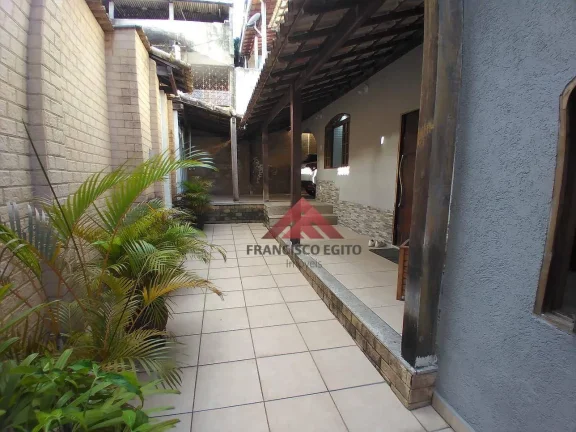 Imagem Casa com 4 dormitórios à venda, 212 m² por R$ 800.000,00 - Brasilândia - São Gonçalo/RJ