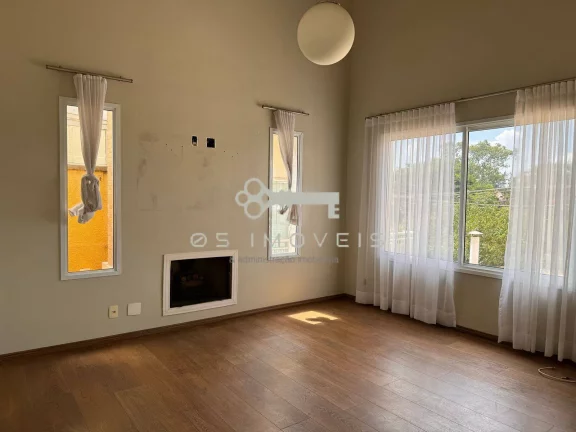 Imagem Casa de Alto Padrão para Locação no Condomínio Raízes da Granja Viana