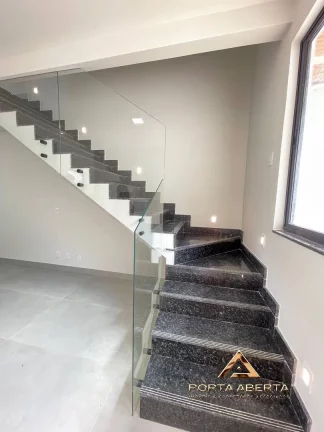 Imagem Casa Duplex 2 quartos sendo 1 suite - Vila Militar CÓD 1590