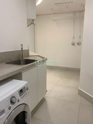 Imagem Cobertura triplex localizada em frente ao Parque Burle Marx, com vista ampla para a cidade e ao PalÃ...