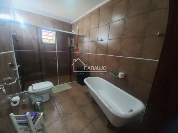 Imagem Chácara à venda em Araçoiaba da Serra com 3285m² 2 suítes, 5 vagas