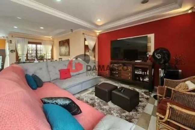 Imagem Sobrado à venda 3 Quartos, 3 Suites, 4 Vagas, 370M², Boa Vista, São Caetano do Sul - SP