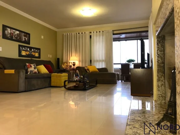 Imagem Apartamento no Centro semi mobiliado, 3 dormitórios, 2 vagas, prédio com infraes