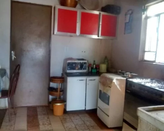 Imagem EXCELENTE SITIO, COM 3 QUARTOS, SALA, COZINHA, BANHEIRO, SENDO UMA SUITE, COM FOGÃO DE LENHA E VARA...