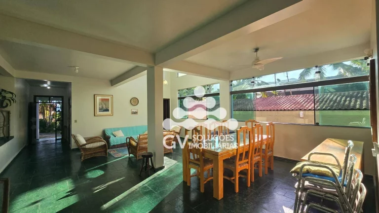 Imagem Casa com 7 dormitórios à venda, 415 m² por R$ 2.500.000,00 - Condomínio Recanto da Lagoinha - Ubatuba/SP