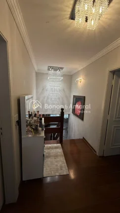Imagem Excelente sobrado Mobiliado para venda em bairro residencial, próximo a mercados, colégios, padari...