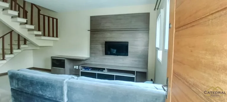 Imagem Sobrado para Venda com 03 Quartos (1 Suíte) em Condomínio - Medeiros - Jundiaí