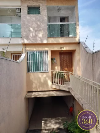 Imagem Sobrado com 03 dormitórios uma suíte com 05 vaga na VILA MATIlDE