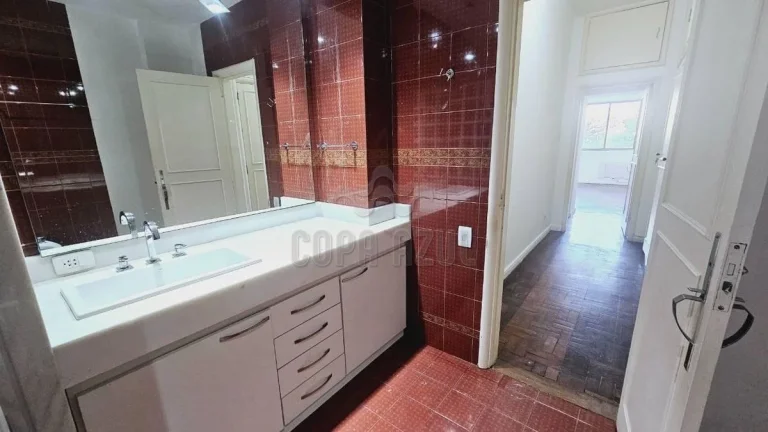 Imagem Copacabana - Residencial › Apartamento com 3 quarto(s) a Venda