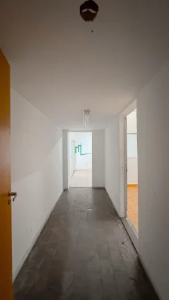 Imagem EXCELENTE IMÓVEL COMERCIAL DISPONIVEL PARA ALUGUEL NA RUA DO COMERCIO NO CALÇADÃO DO CENTRO DE FRANCA/SP