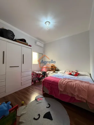 Imagem Casa à venda no bairro Loteamento Morro Amarelo - Mogi Guaçu/SP