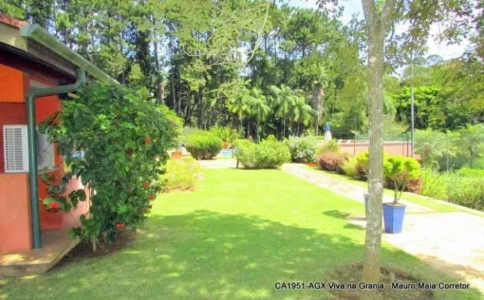 Imagem Casa Espetacular térrea com 5 quartos, Miolo da Granja Viana R$2.900.000