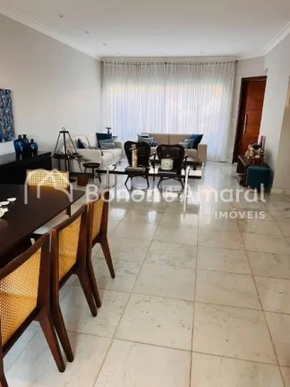 Imagem Excelente casa à venda em condomínio fechado em Valinhos/SP, com segurança 24 horas e área verde...