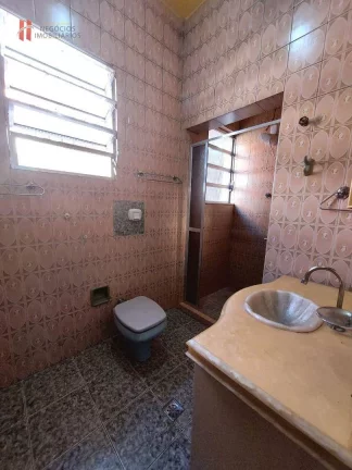 Imagem CASA de 2 quartos com VAGA DE GARAGEM para alugar na Vila Paula em Duque de Caxias/RJ