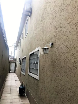 Imagem Sobreposta Alta á venda em Santos