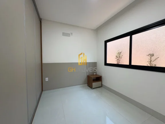 Imagem Casa com 3 quartos no Bairro Ilda, em terreno com 384m² com 207,2m² de área construída possui:- ...