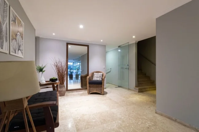 Imagem Apartamento 106M², 3Q, 1 Suíte, 2 Banheiros, 1 Vaga, Piscina, Churrasqueira, Salão de Festas e Jogos, Playground, Brinquedoteca, Jardim, Banheira.