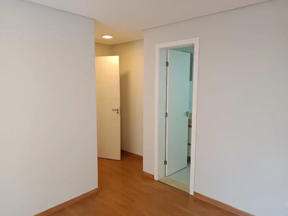 Imagem Apartamento para Venda em São José dos Pinhais, São Pedro, 3 dormitórios, 1 suíte, 2 banheiros, 1 vaga