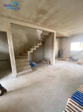 Imagem Ótimo sobrado 3 amplos quartos sendo um suíte/Closet, com 110 met