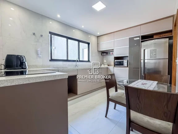 Imagem Casa à venda, 199 m² por R$ 1.190.000,00 - Albuquerque - Teresópolis/RJ
