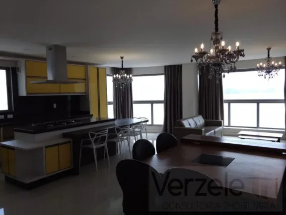 Imagem Apartamento para Temporada em Balneário Camboriú / SC no bairro Centro