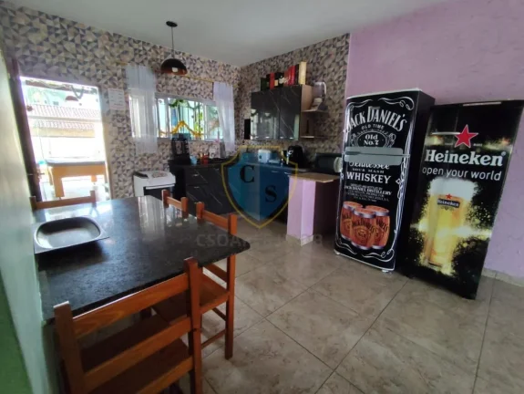 Imagem Casa 3 dorms sendo 1 suíte com Piscina e 6 vagas garagem