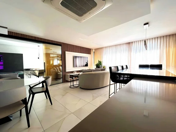 Imagem Apartamento vista mar com 3 suítes sendo 1 master e 3 vagas de garagem em Balneário Camboriú/SC